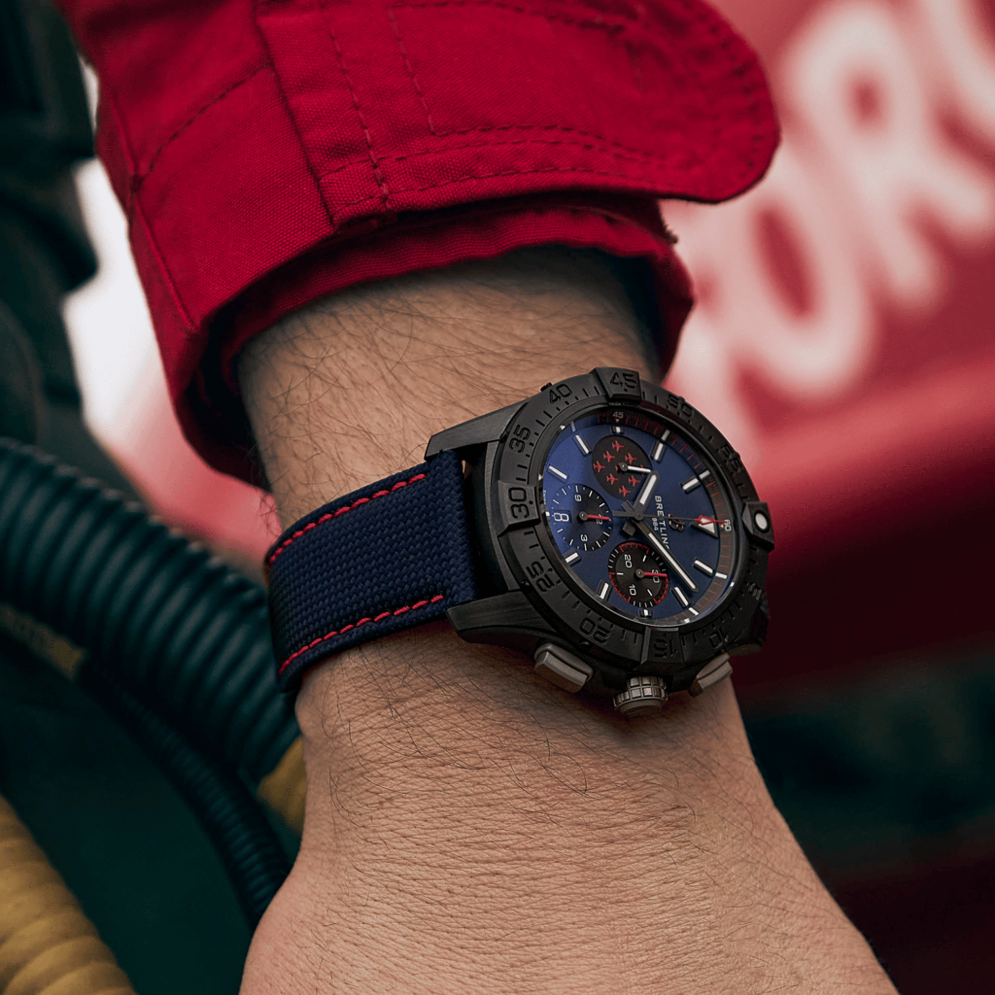 Avenger B01 Chronograph 44 Night Mission Red Arrows - SB01475A1C1X1 - image 5